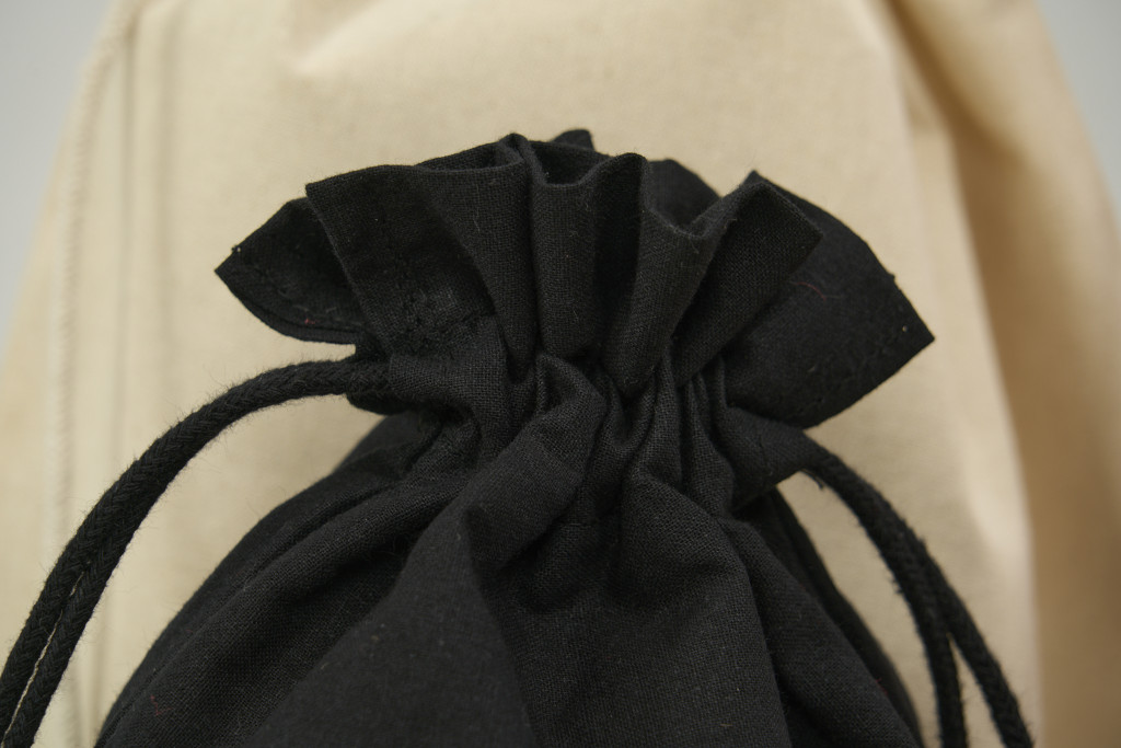 Saquito de Algodón negro 30x20 (cm)
