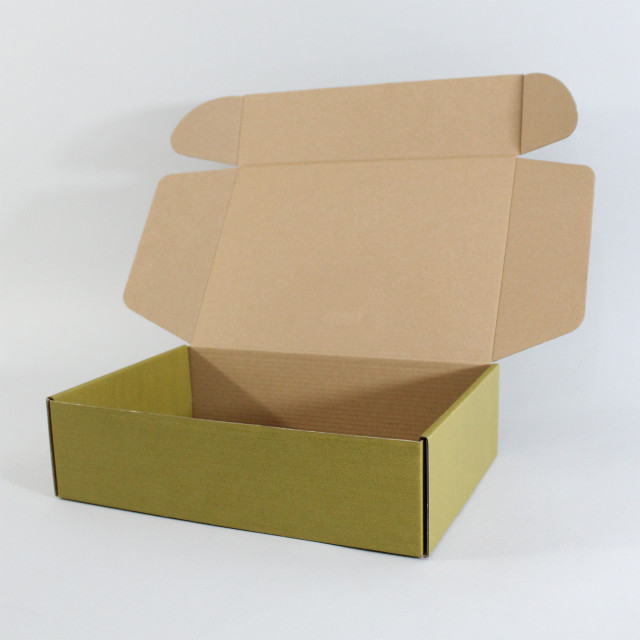 Caja autoarmable 30x20x8 amarillo Alternativa