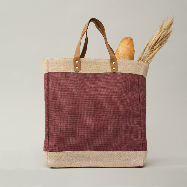 Bolsa de uso personal color roja 40x35x15 (cm)