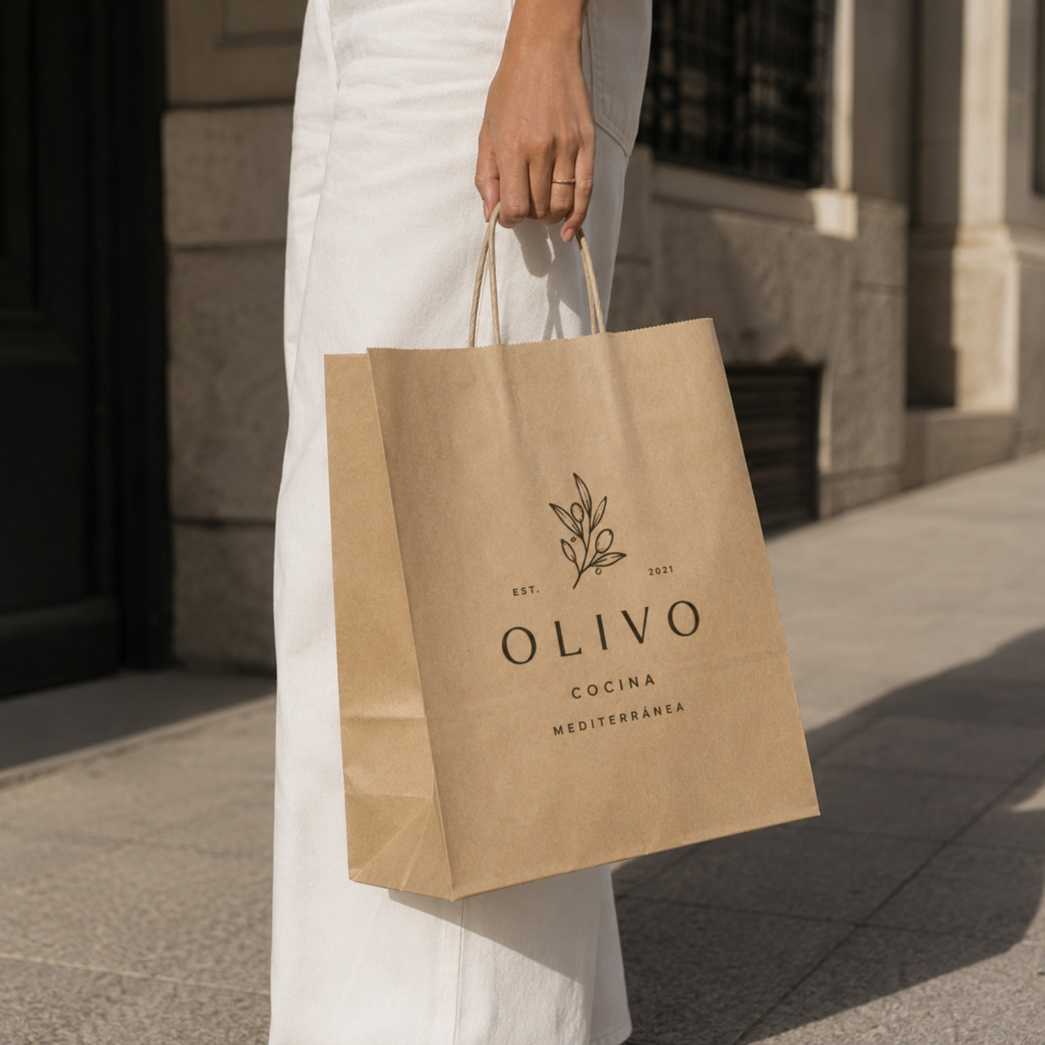Bolsa de papel kraft | 32x31x16 (cm)