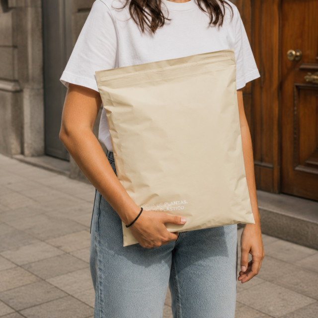 Bolsa de Envío Compostable Gris | 45x39 cm